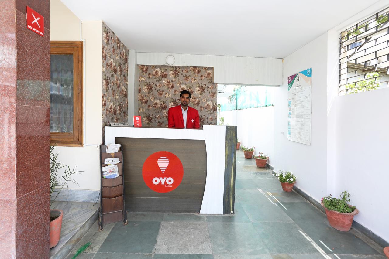 Oyo 1806 Platinum House Hotel Allahabad Esterno foto